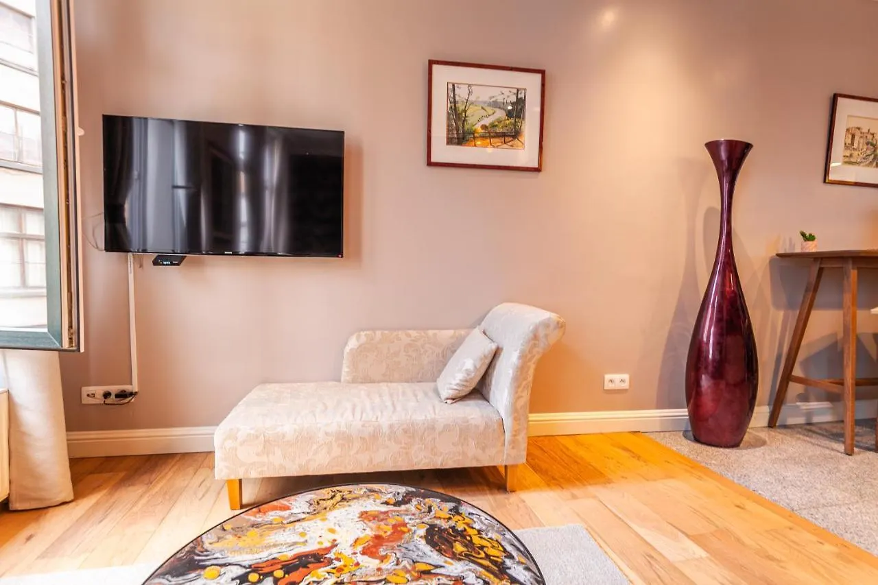אנטוורפן Luxury Suites Boutique By Rikas Hotels